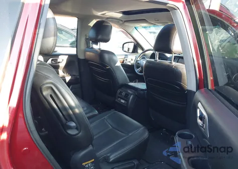 2013 Nissan Pathfinder Sl z USA, uszkodzony, nr VIN 5N1AR2MM0DC666097